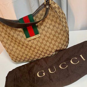 GUCCI Hobo Bag - {Authentic, Timeless, and Classy}